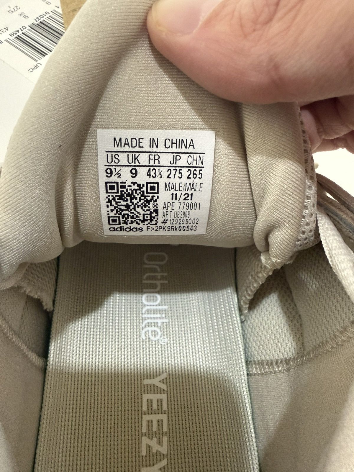 Yeezy Adidas Yeezy Desert Boot Season 6 Rock Size 8.5 US / 42 EU Size US 8.5 / EU 41-42 - 12 Thumbnail