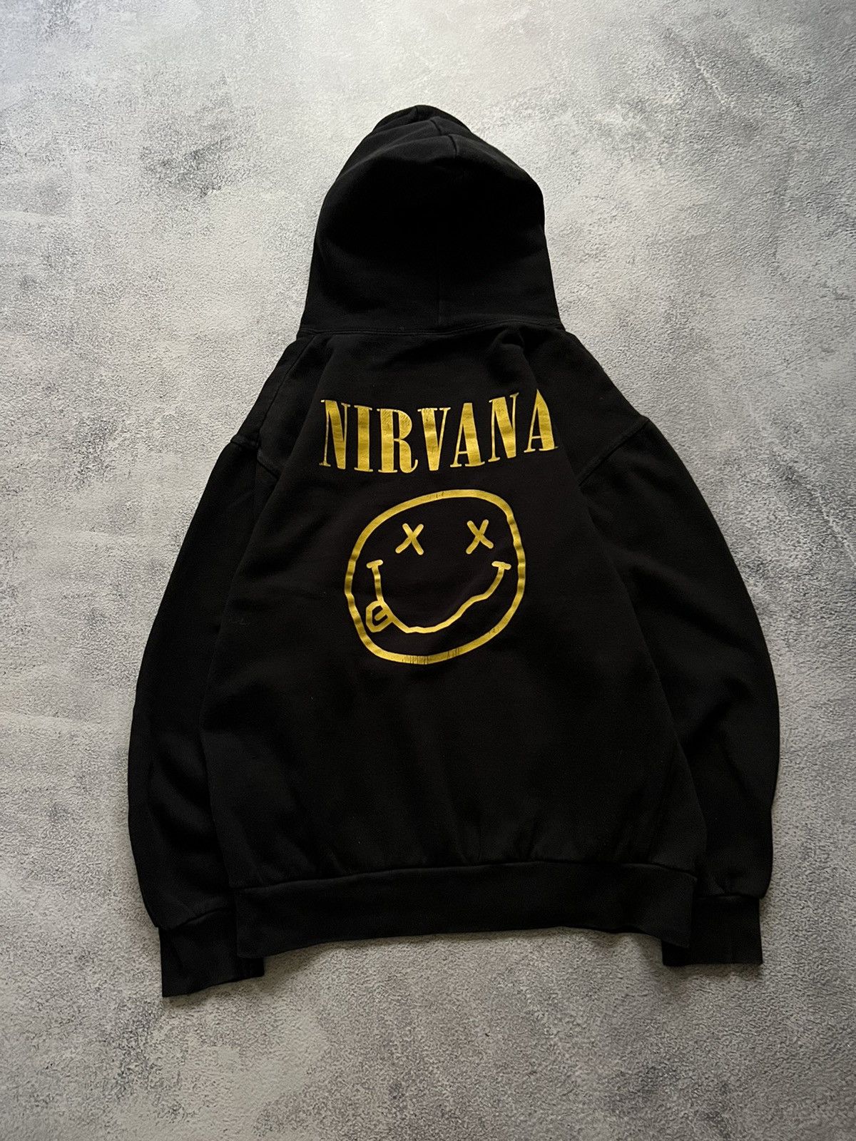 Band Tees × Nirvana × Vintage Vintage Y2k Nirvana Smile Big Logo Hoodie 00’s Size US L / EU 52-54 / 3 - 6 Thumbnail