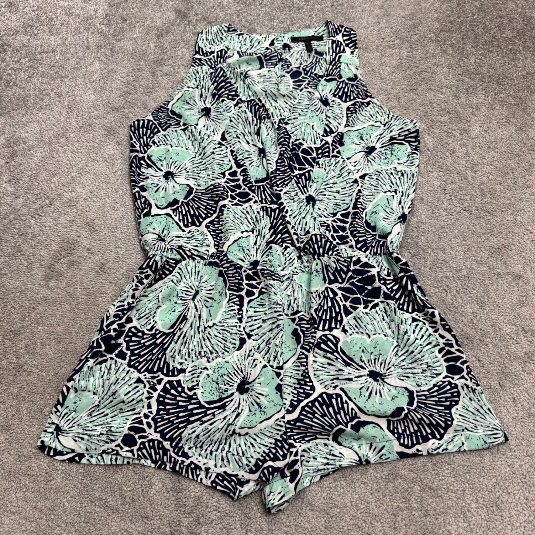 Bcbgmaxazria BCBGMAXAZRIA Romper Women's Large Mint Green Black Halter Floral Bohemian Strappy Sleeve Knit Size 36" / US 14 / IT 50 - 2 Thumbnail