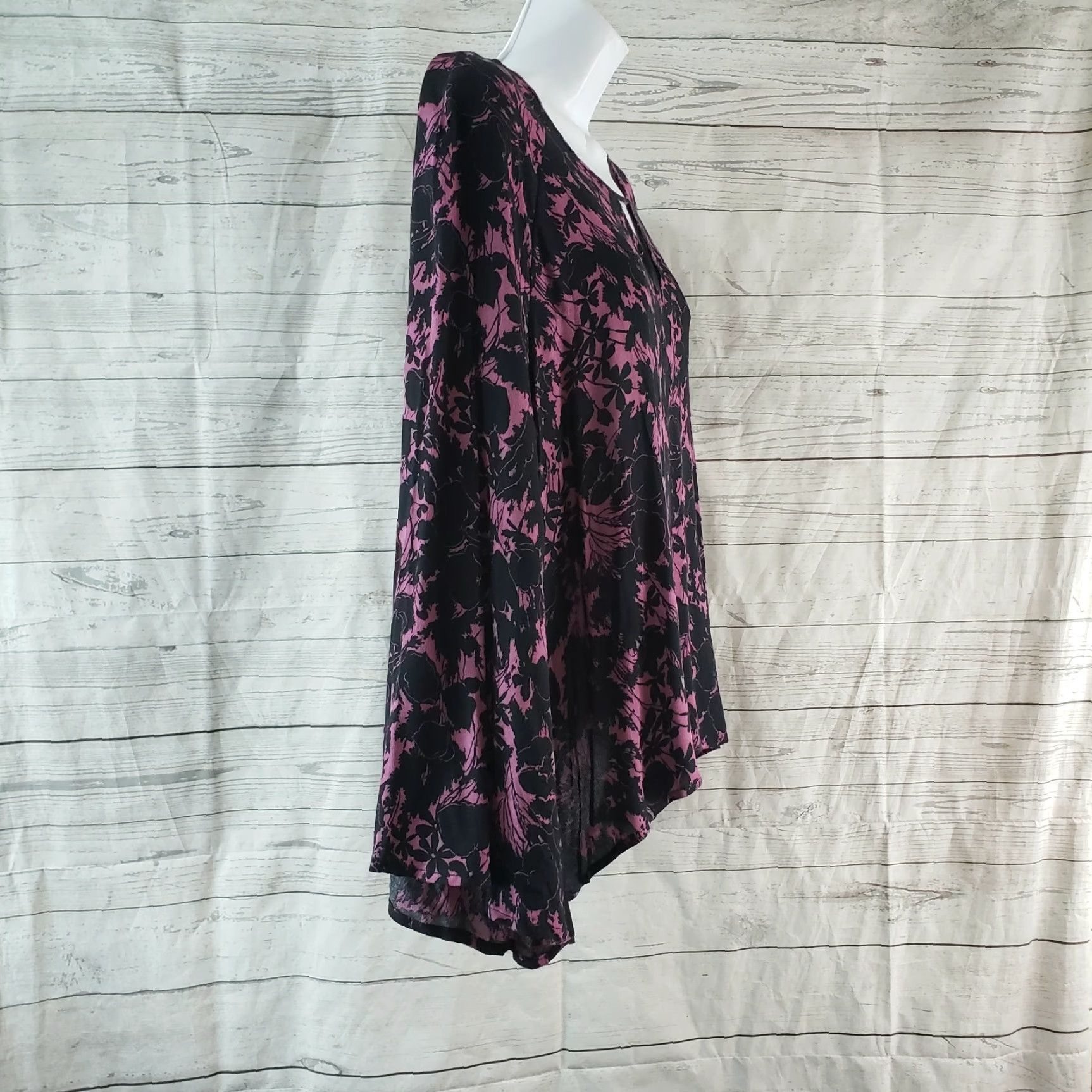 Vintage Abound Womens Blouse Shirt Long Sleeve Size M Purple Black Floral Keyhole Narrow Sleeve Vintage No Size M / US 6-8 / IT 42-44 - 3 Thumbnail