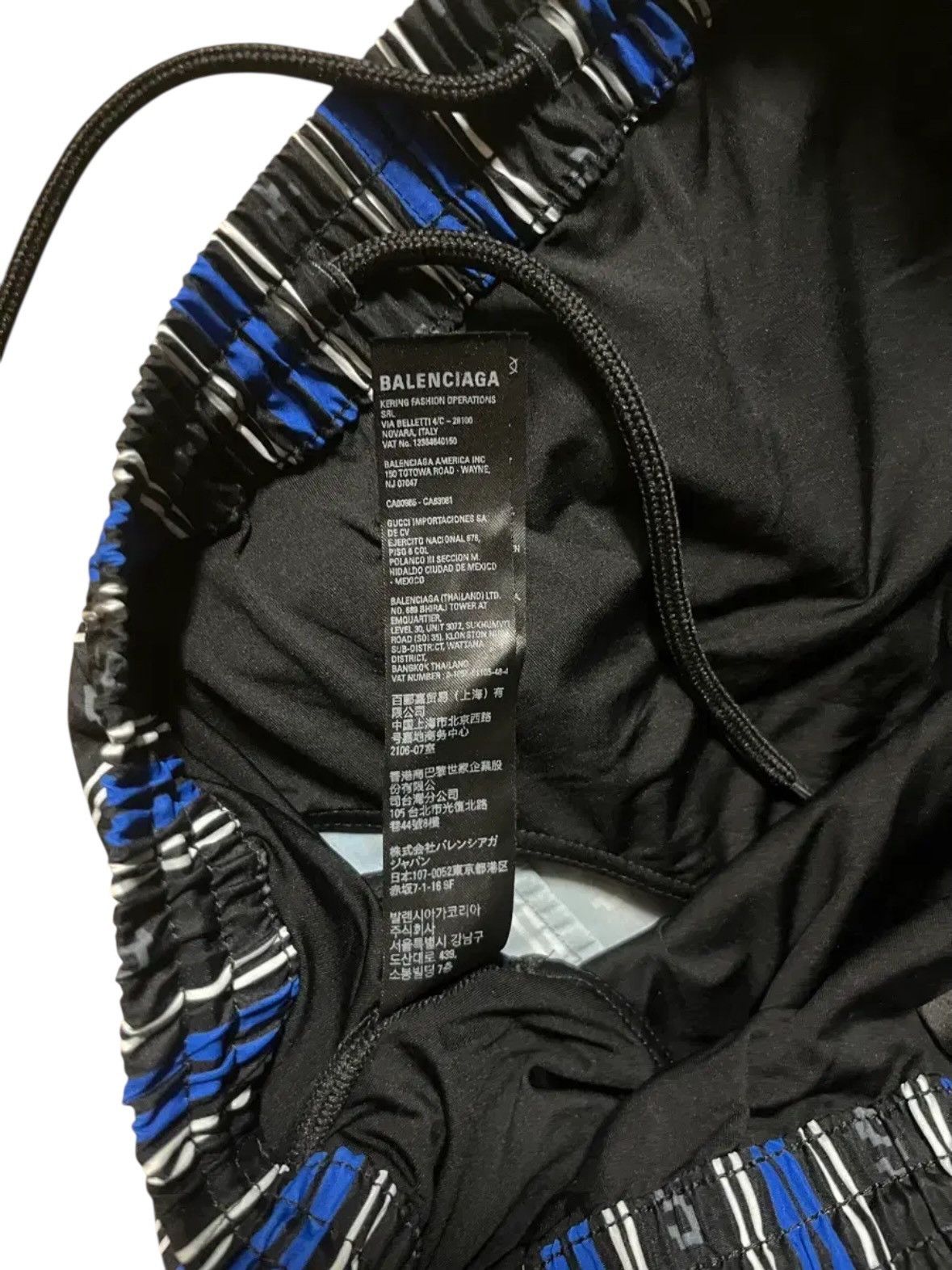 Balenciaga Balenciaga Swim Short Size US 32 / EU 48 - 4 Thumbnail