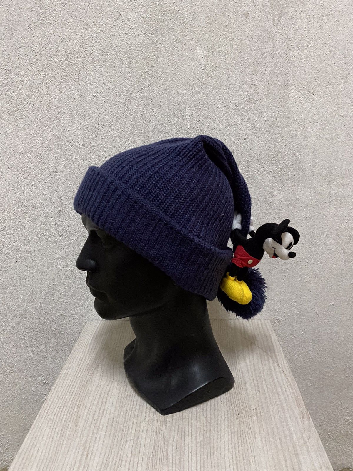 Disney × Mickey Mouse Disney Mickey Mouse Beanie Hat Size ONE SIZE - 3 Thumbnail