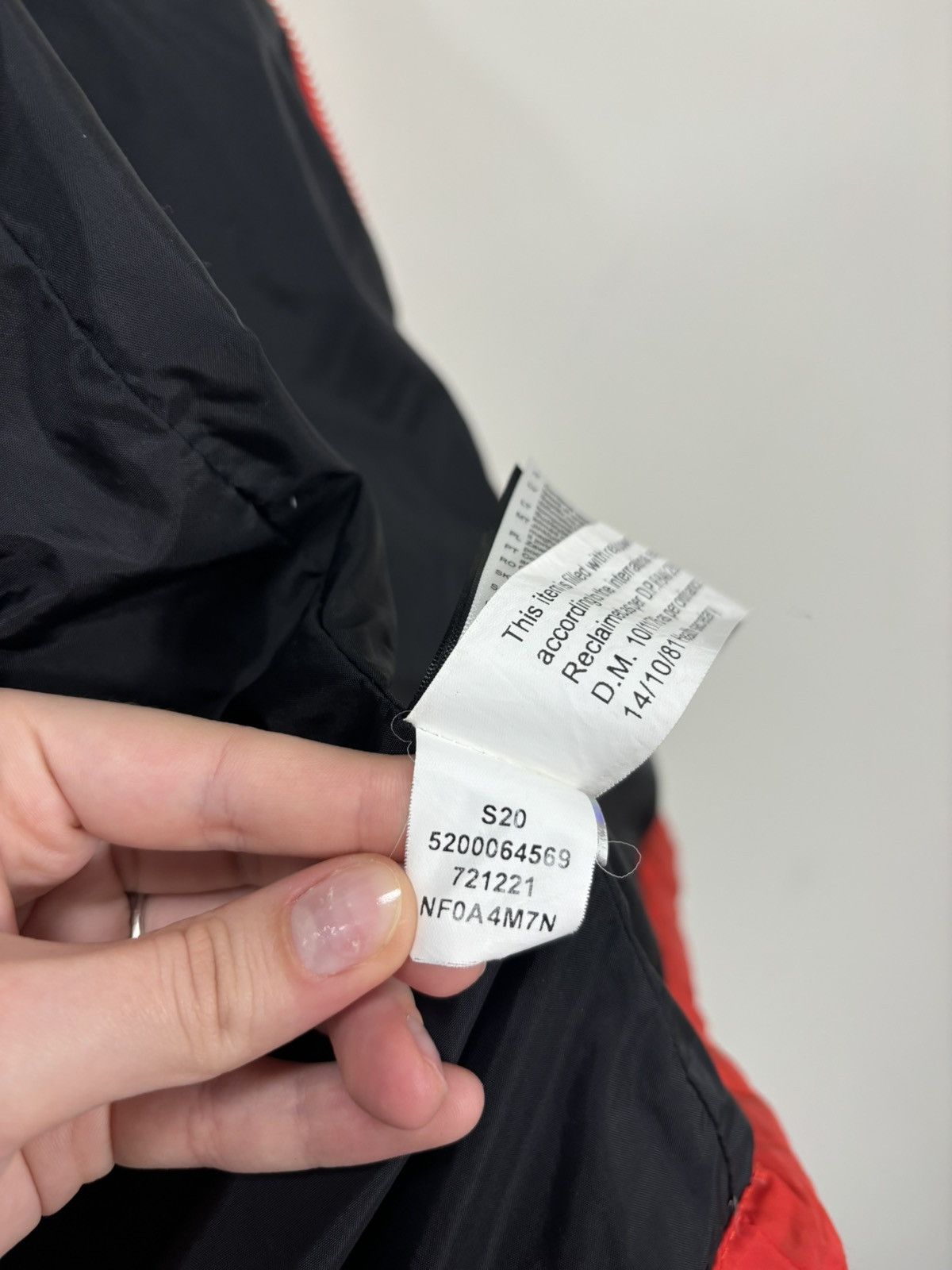 The North Face The North Face 700 Orange Retro Nuptse Down Puffer Jacket Size US S / EU 44-46 / 1 - 18 Thumbnail