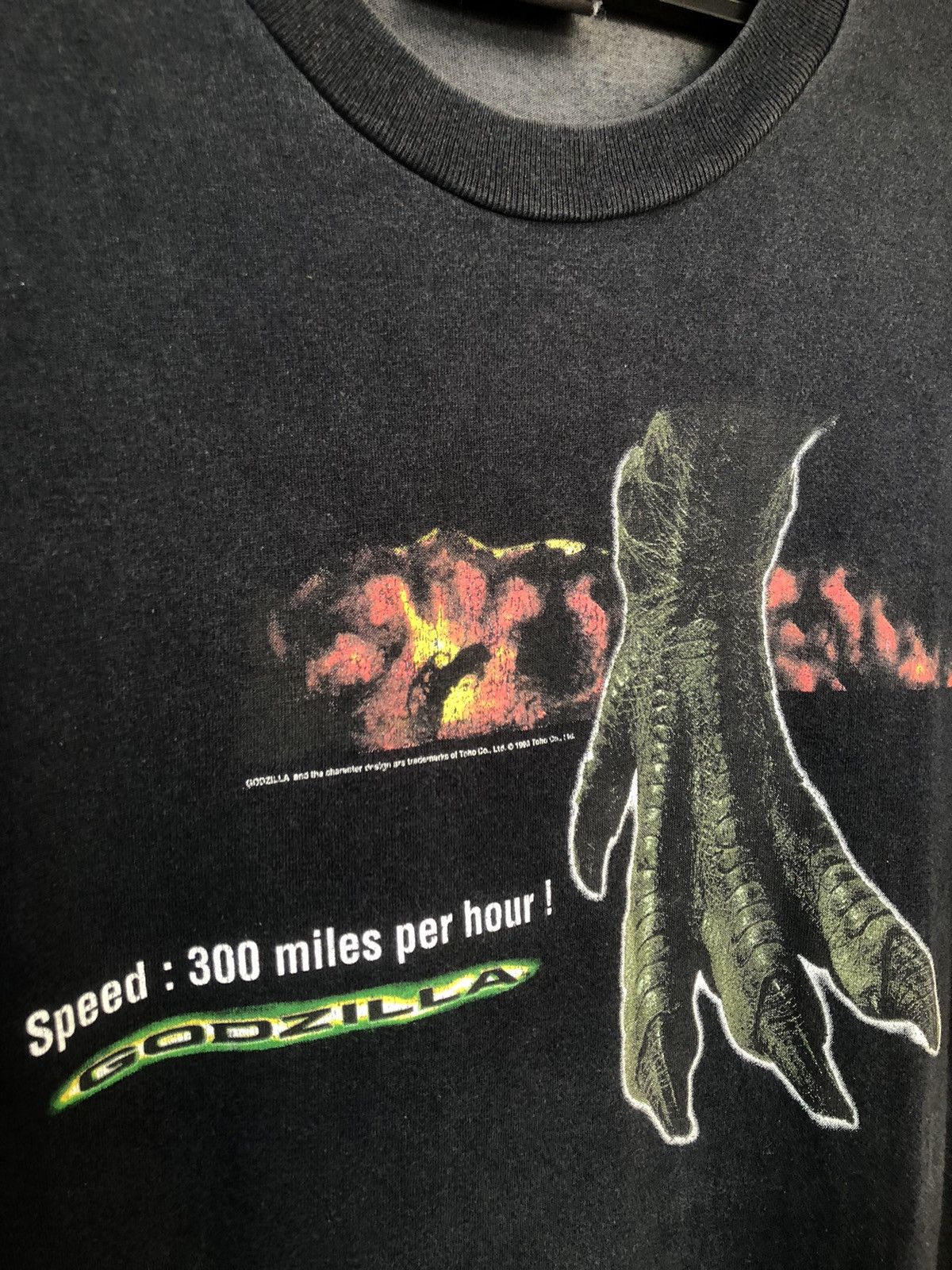 Vintage Vintage 90s GODZILLA Movie Promo Tee Size US L / EU 52-54 / 3 - 4 Thumbnail