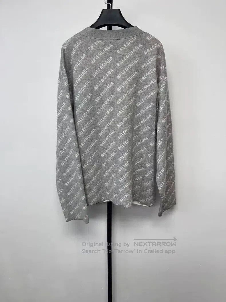 Balenciaga Balenciaga Logo Full Print Loose Single Button Knit Cardig Size US M / EU 48-50 / 2 - 2 Thumbnail