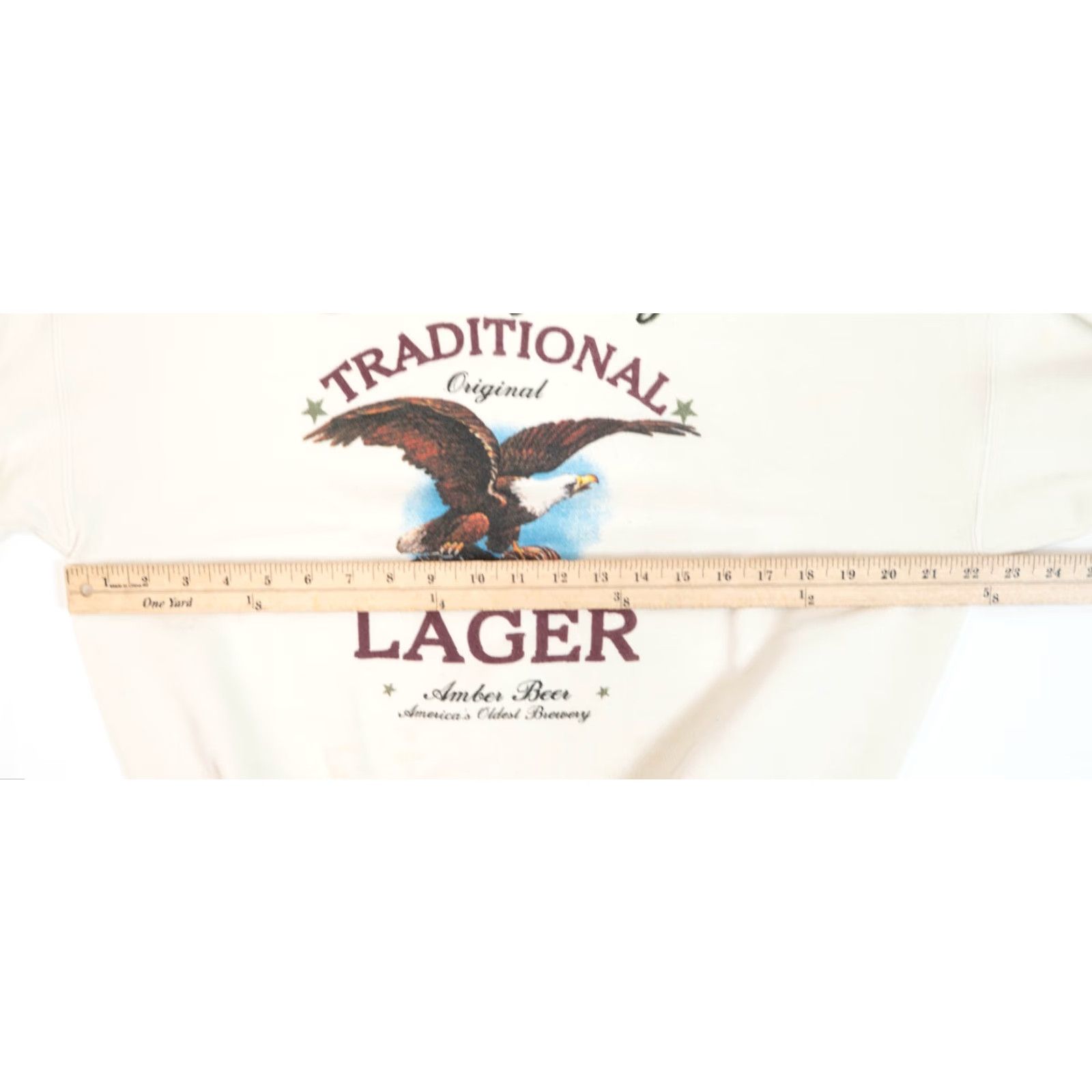 Vintage VINTAGE Yuengling Beer Brewery Eagle Crewneck Sweatshirt White Size Large Size US L / EU 52-54 / 3 - 5 Thumbnail