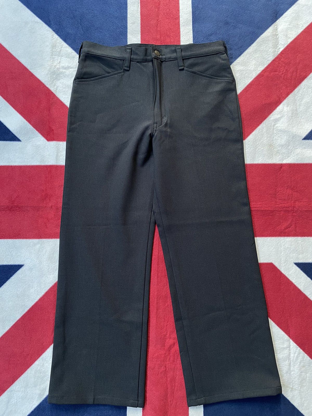 image of Vintage Bobson Wonderland Permanent Press in Black, Men's (Size 32)