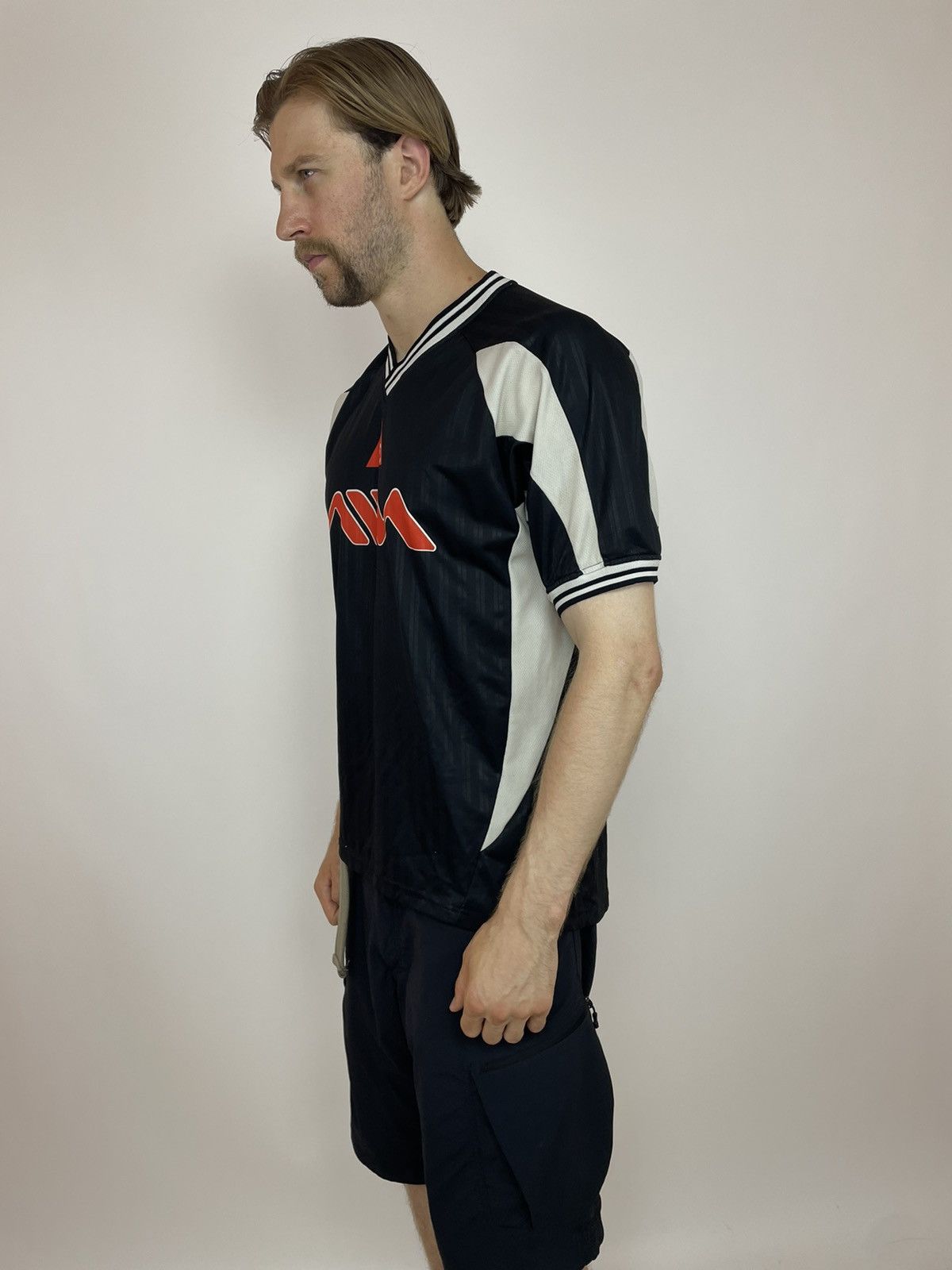 Le Coq Sportif × Vintage Le Coq Sportif Training Jersey Shirt Black Triatom Size US XL / EU 56 / 4 - 2 Thumbnail
