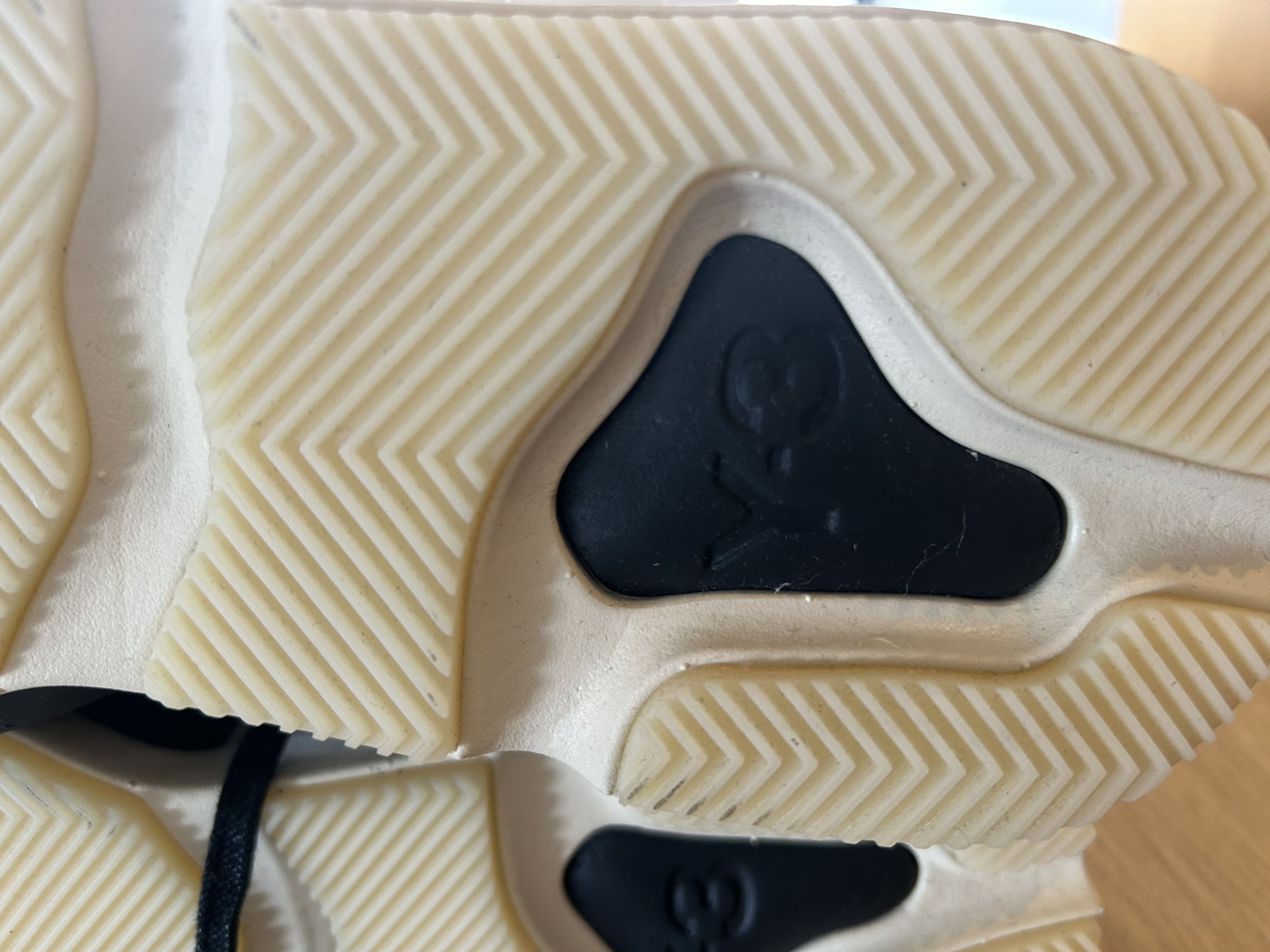 Y-3 Y-3 Sneaker Size US 6.5 / EU 39-40 - 6 Thumbnail