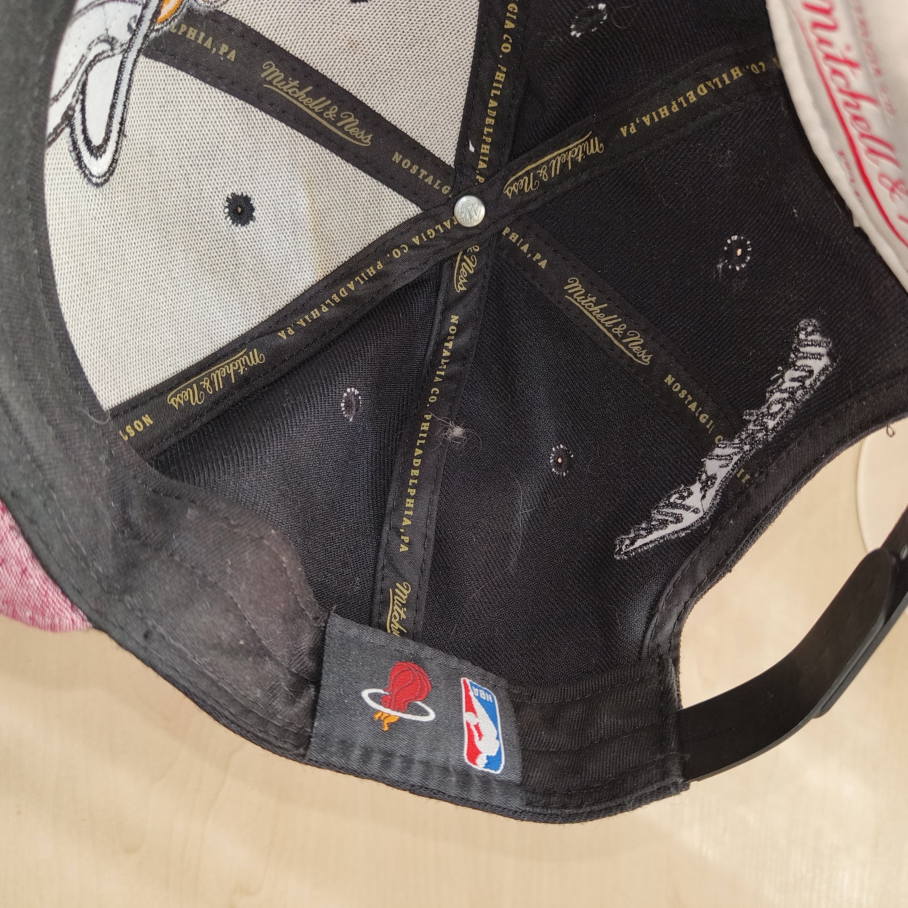 Mitchell & Ness Mitchell & Ness Miami Heat NBA Command Snapback Hat Size ONE SIZE - 3 Thumbnail