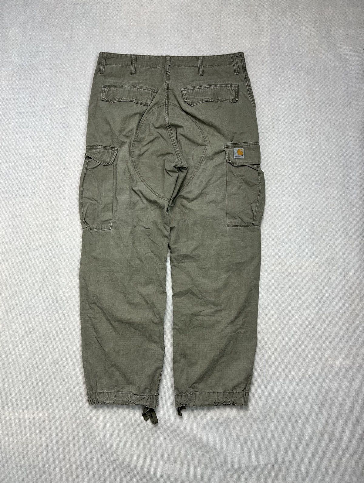 Carhartt × Carhartt Wip Cargo Pants Carhartt vintage logo skate Size US 32 / EU 48 - 1 Thumbnail