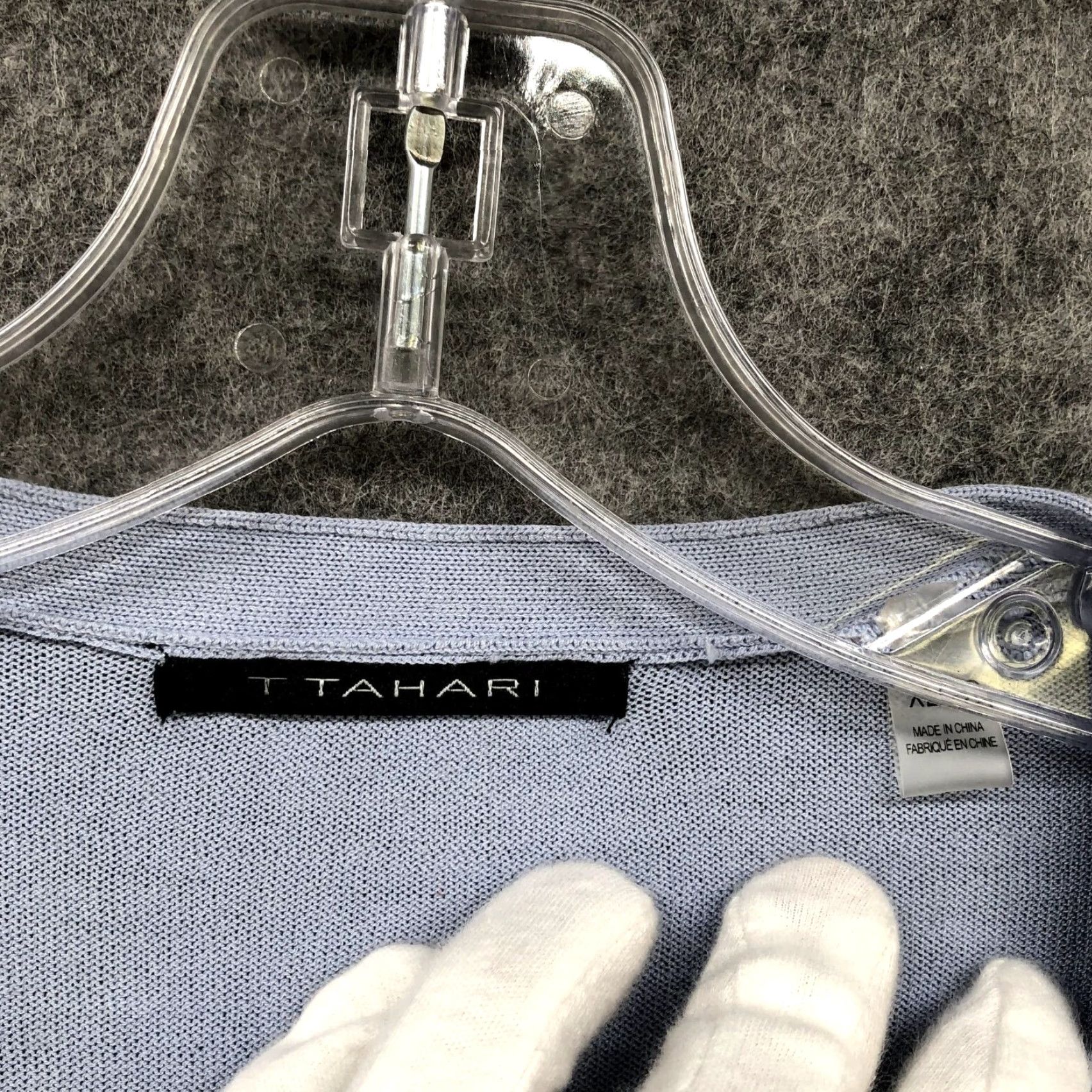 Vintage T Tahari Cardigan Womens XL Blue Button Front Flare Sleeve Stretch V-Neck Dusty Blue Size XL / US 12-14 / IT 48-50 - 5 Thumbnail