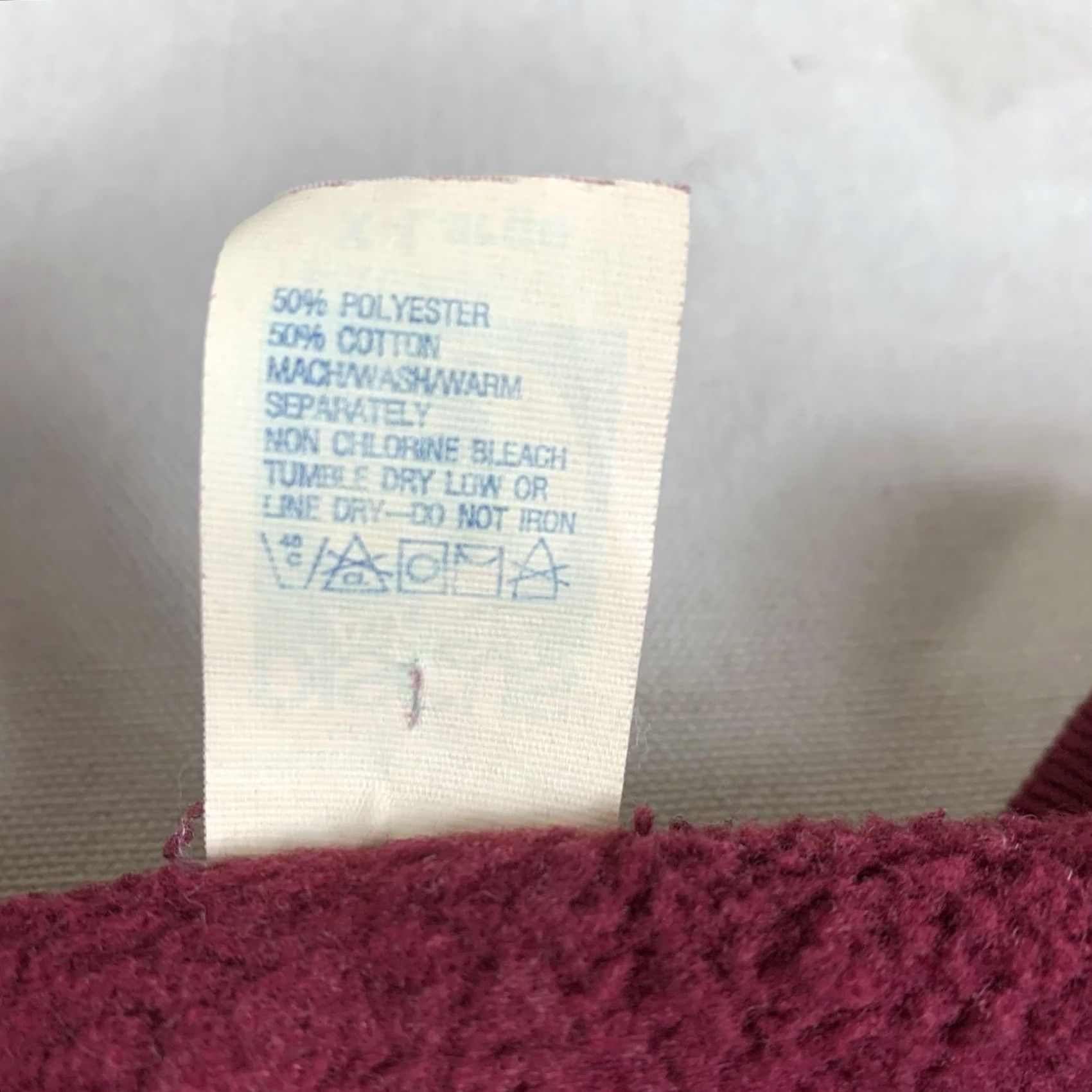 Vintage VINTAGE Harvard University sweater 1980s Discus Athletic Red XL Made In USA Mens Size US XL / EU 56 / 4 - 4 Thumbnail