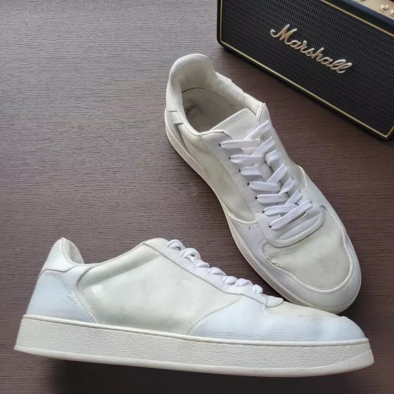 Louis Vuitton Louis Vuitton Rivoli White Sneakers Size 7.5-2506 Size US 7.5 / EU 40-41 - 3 Thumbnail