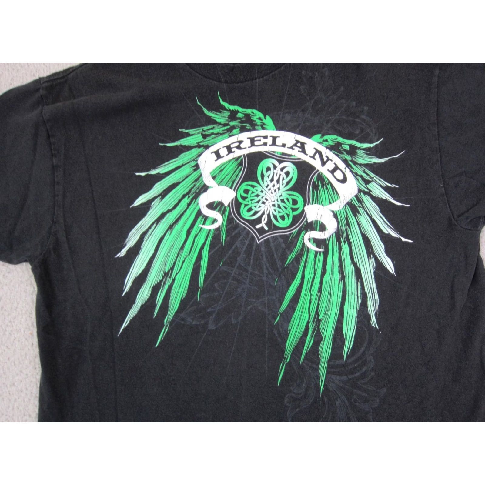 Delta Vintage Ireland Shirt Delta Men T-Shirt M Black Shamrock Wings Graphic 90s Logo Outdoor 90s Mens Size US M / EU 48-50 / 2 - 2 Thumbnail