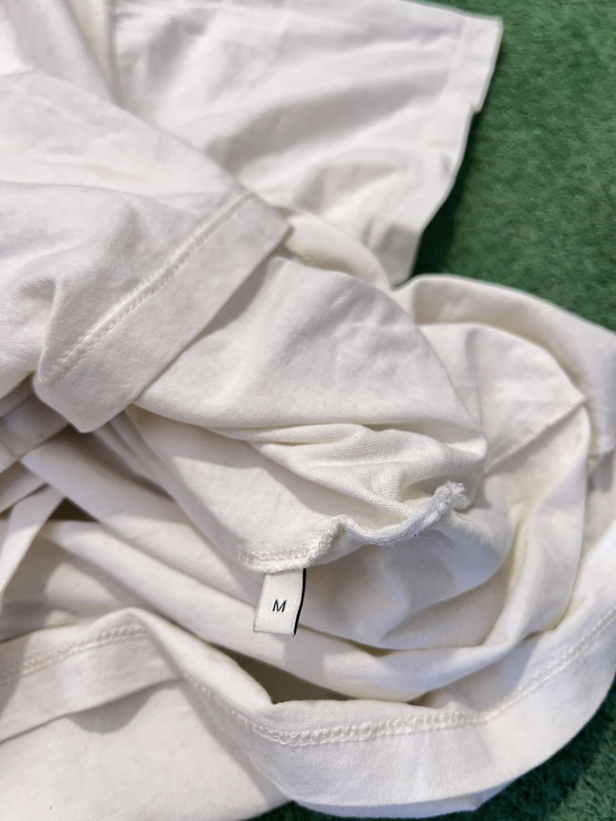 Gucci Gucci Tee Print White/Beige Size US M / EU 48-50 / 2 - 5 Thumbnail