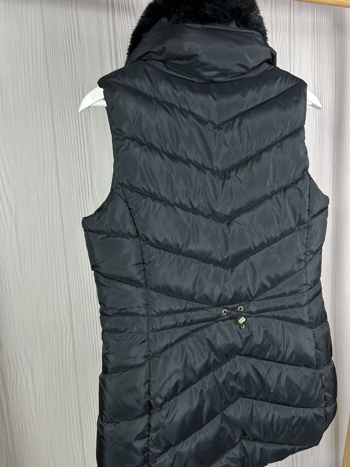 Barbour Barbour International Santa Rosa FibreDown Gilet With Fur Size M / US 6-8 / IT 42-44 - 7 Thumbnail