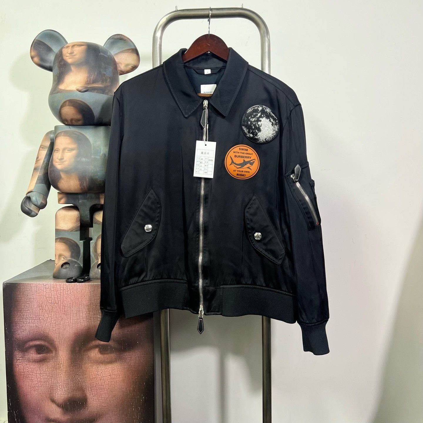 Burberry Burberry Jacket M Women Size M / US 6-8 / IT 42-44 - 1 Thumbnail