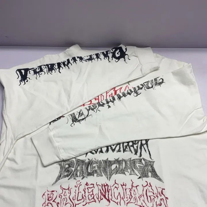 Balenciaga Balenciaga SS24 New Year Long Sleeve T-Shirt 0079-2507 Size US S / EU 44-46 / 1 - 5 Thumbnail