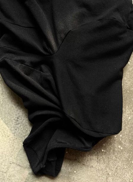 Comme des Garcons COMME des GARÇONS Asymmetric Sleeveless Top Size US XS / EU 42 / 0 - 3 Thumbnail