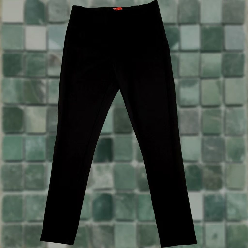 Vintage Maze 1X Black Stretch Pull On Skinny Ankle Jeggings Minimalist Athleisure Womens Pants Capris? Size 40" / US 18 - 1 Thumbnail