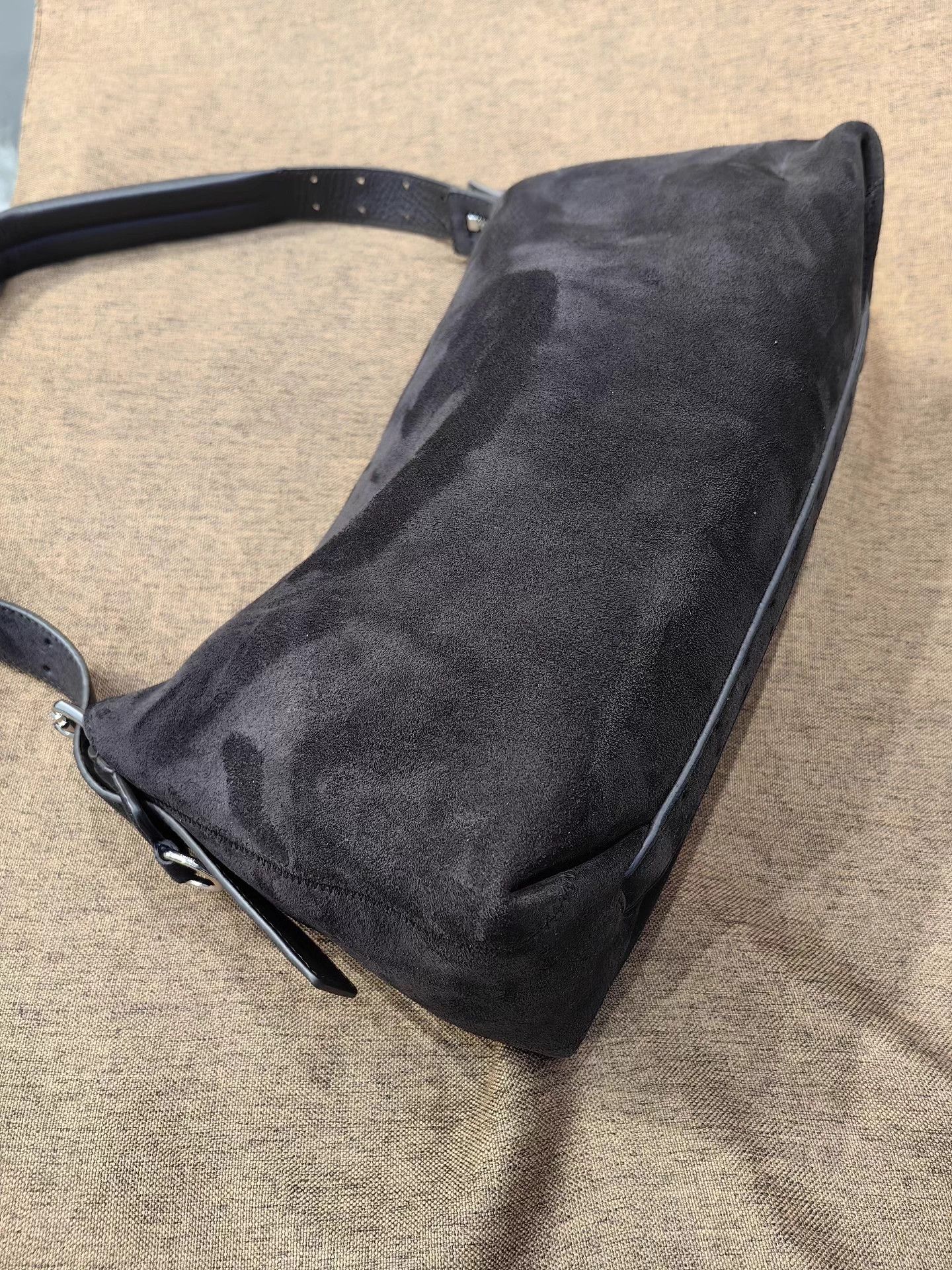 Lemaire LEMAIRE Suede Shoulder Bag Black Brown Near New Size ONE SIZE - 3 Thumbnail