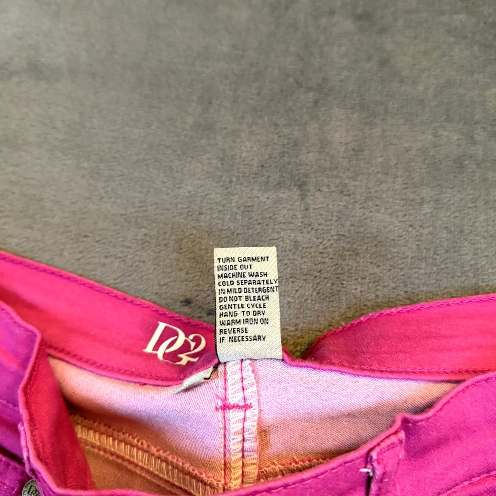 Pinko DG2 Diane Gilman Pink Classic Stretch Jeans Womens 6P Petite Straight Leg Denim 5-Pocket Cuffed Stretch Regular Rise Mid-Continent? Size 28" / US 6 / IT 42 - 5 Thumbnail