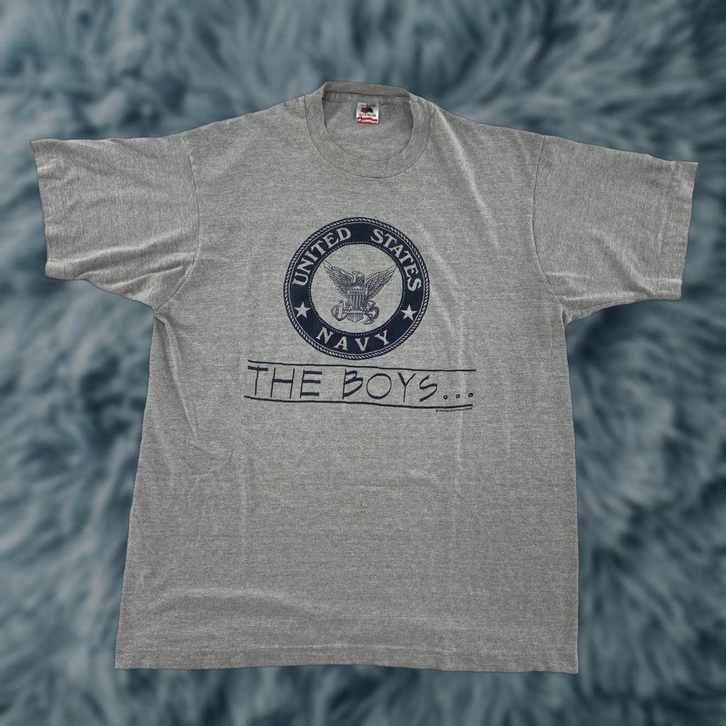 Fruit Of The Loom VINTAGE 90s Fruit of the Loom US Navy Shirt Adult XL Gray The Boys Are Back Double-Sided Mens Size US XL / EU 56 / 4 - 1 Thumbnail