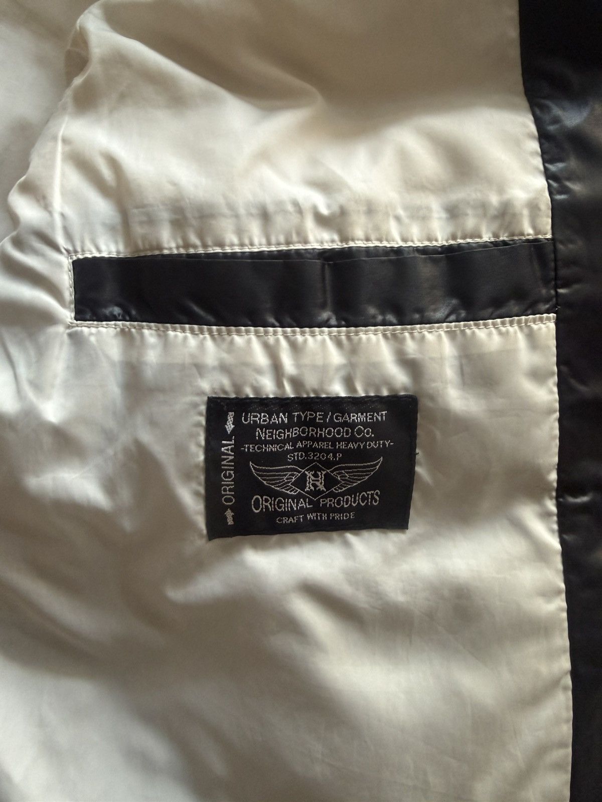 Neighborhood Neighborhood Size US M / EU 48-50 / 2 - 4 Thumbnail