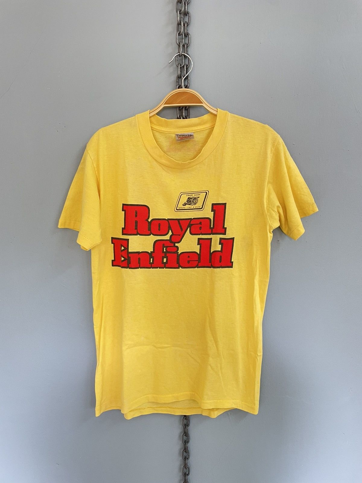 Indian Motorcycle Vintage 90s Royal Enfield Motorcycle t shirt Size US S / EU 44-46 / 1 - 1 Thumbnail