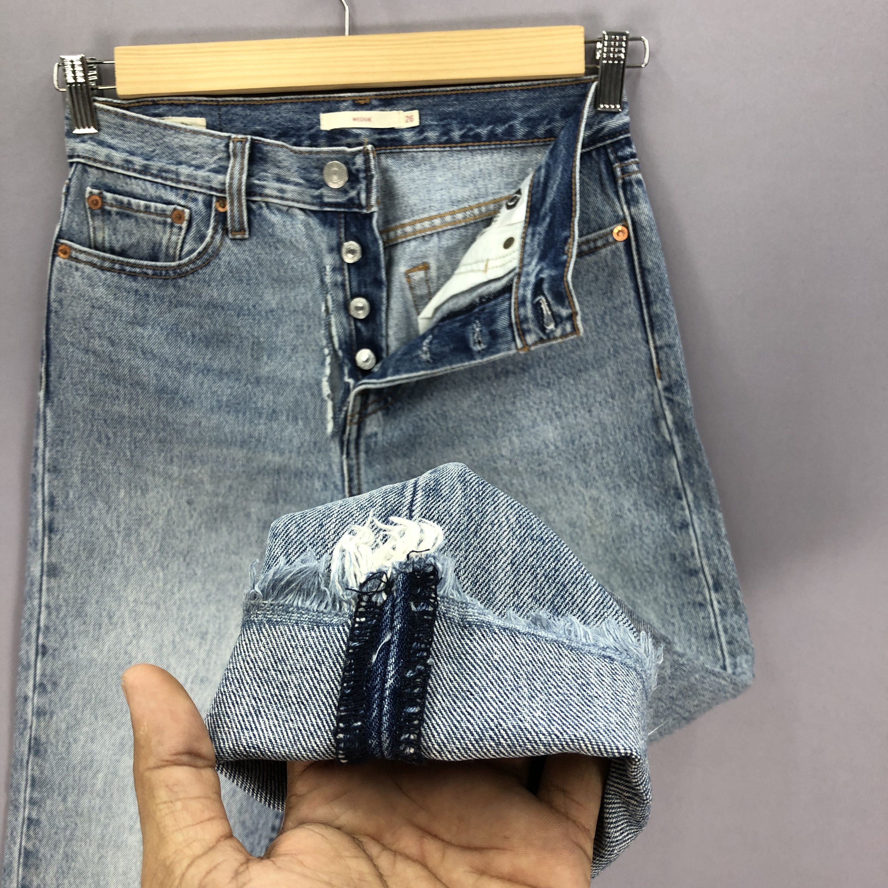 Levi's Vintage Levis 501 Sun Faded Jeans Levi's Stove Pipe Denim Size 28" / US 6 / IT 42 - 8 Thumbnail