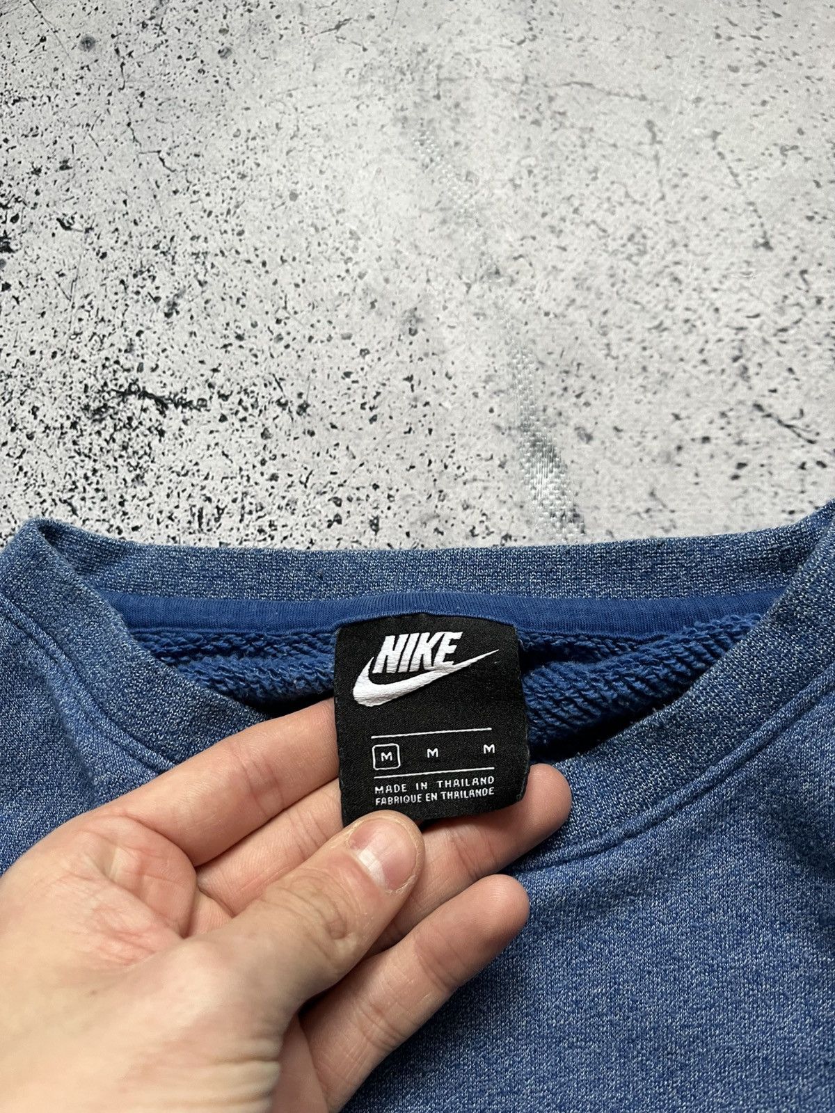 Nike Vintage Nike Baggy Sweatshirt Center Swoosh Y2K USA Size US M / EU 48-50 / 2 - 5 Thumbnail
