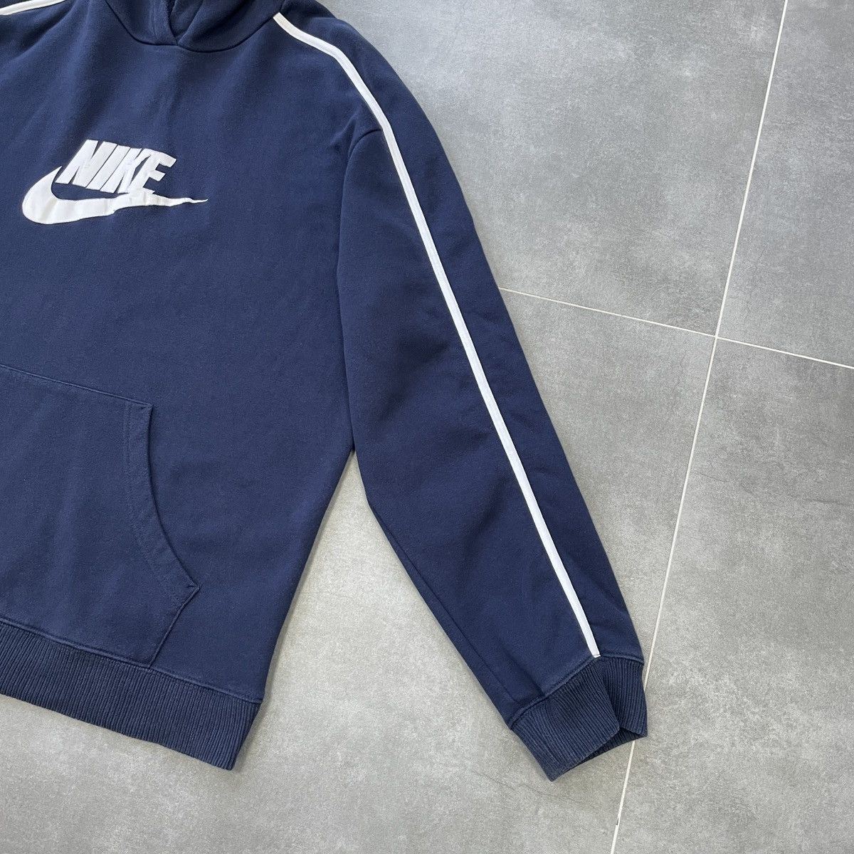 Nike × Vintage Vintage Nike Hoodie Size XL Size US XL / EU 56 / 4 - 7 Thumbnail