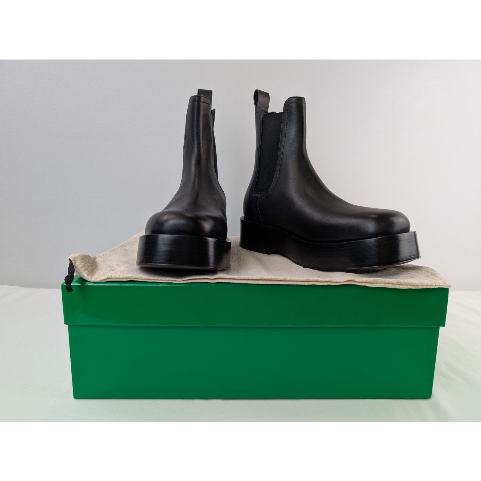Bottega Veneta o1rshd1 Daisy Calf Torino Ankle Boots in Black Size US 10 / EU 43 - 16 Thumbnail
