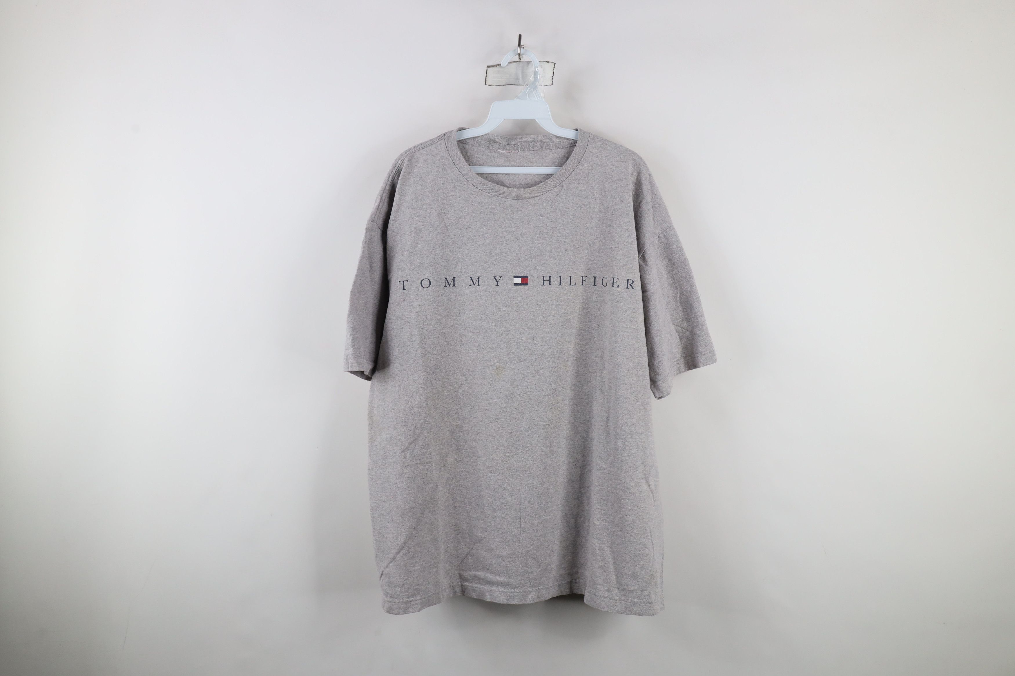 Tommy Hilfiger × Vintage Vintage 90s Tommy Hilfiger Spell Out Short Sleeve T-Shirt Size US XXL / EU 58 / 5 - 1 Thumbnail