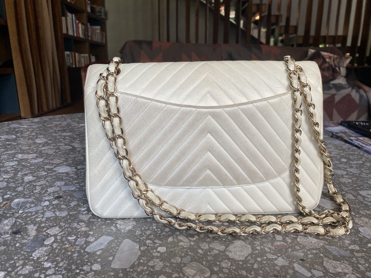 Chanel Chanel Jumbo Classic Double Flap Bag Size ONE SIZE - 3 Thumbnail