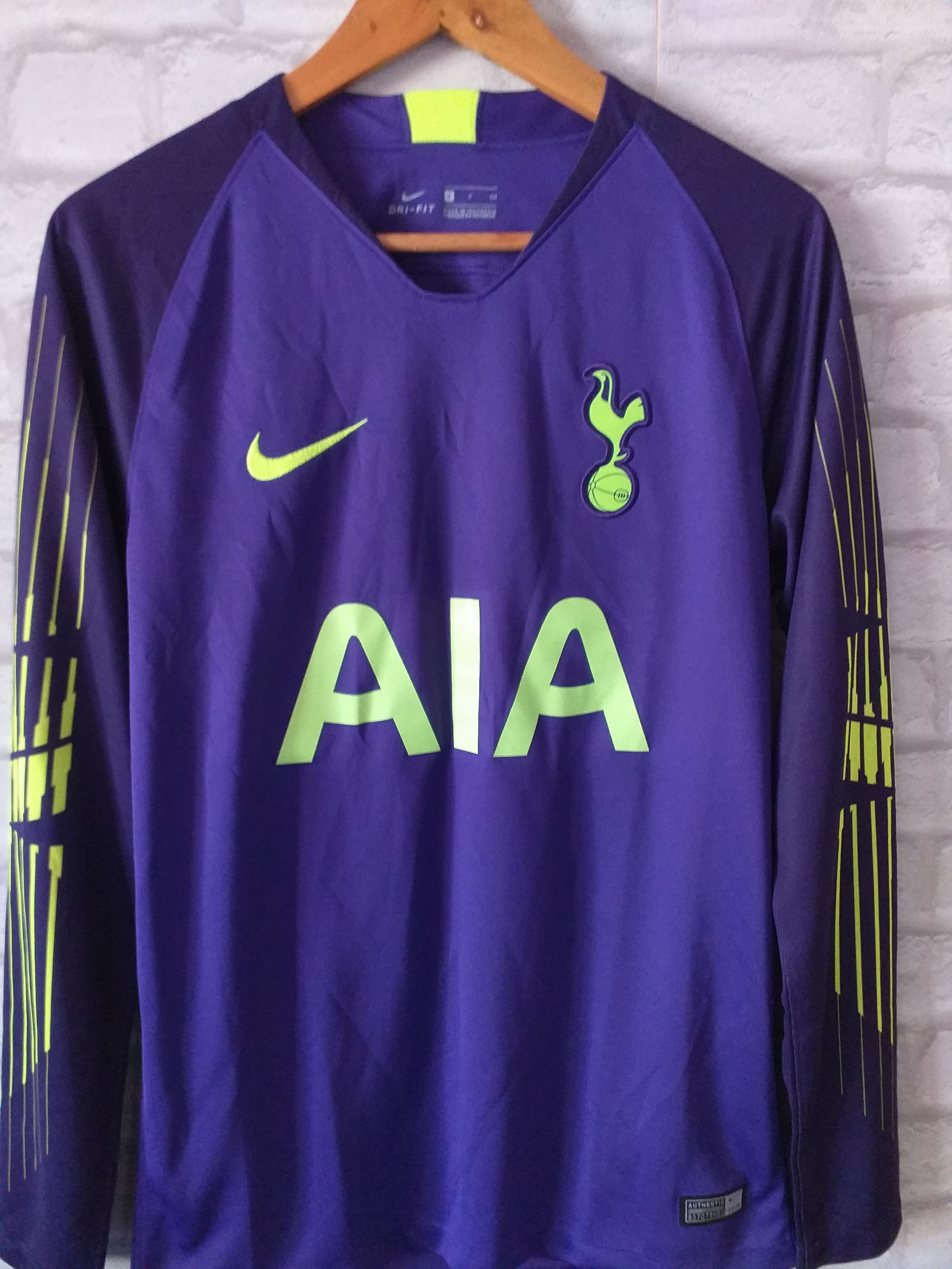 Nike Tottenham Hotspur Nike 2018/2019 Goalkeeper Shirt Jersey Size US S / EU 44-46 / 1 - 3 Thumbnail