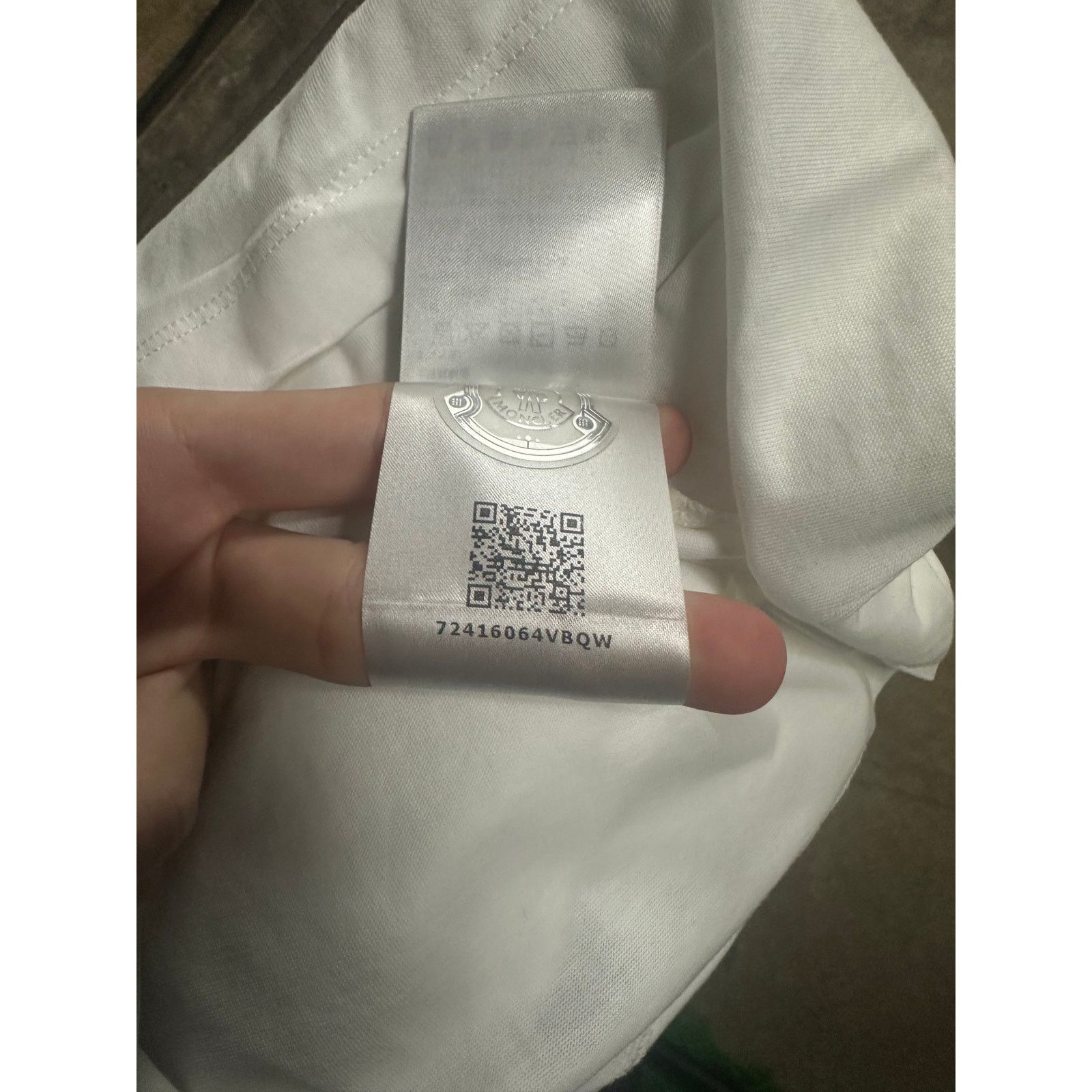 Moncler Moncler Tee White Rhinestone New Small With Tags Size US S / EU 44-46 / 1 - 3 Thumbnail