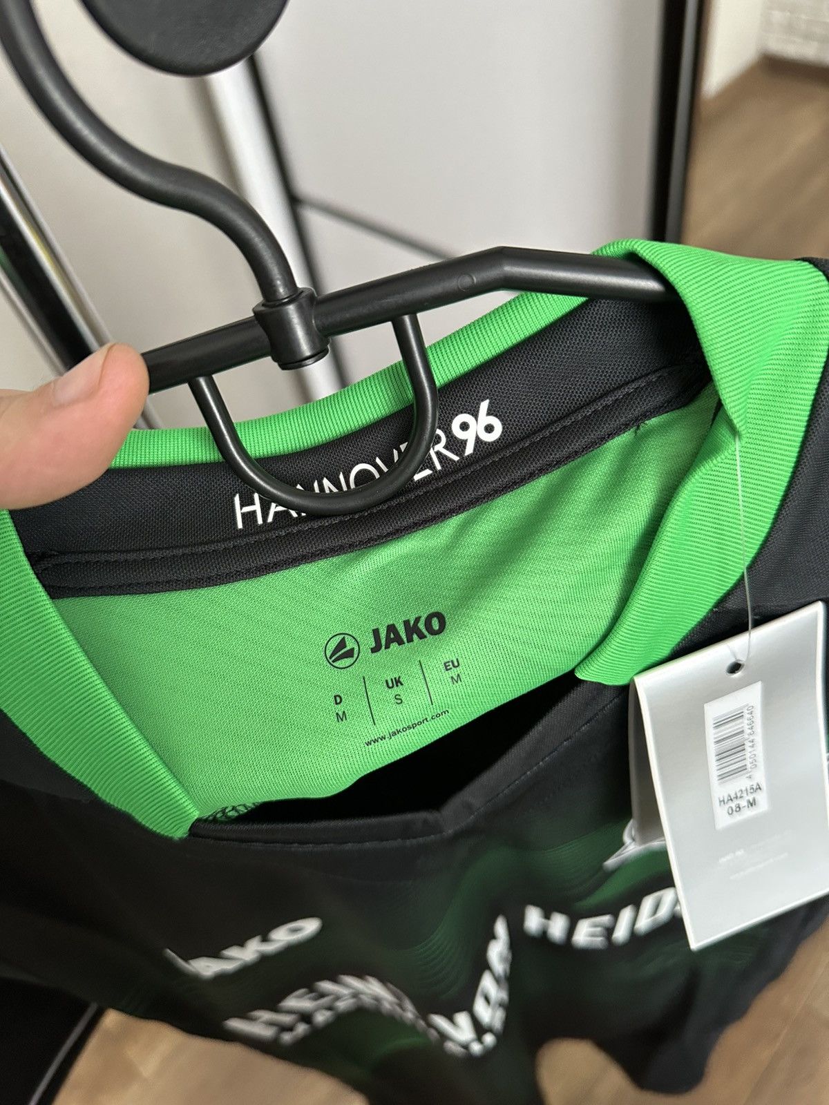 Other 2016/2017 Hannover 96 Jako Soccer Jersey T-Shirt Size US S / EU 44-46 / 1 - 11 Thumbnail