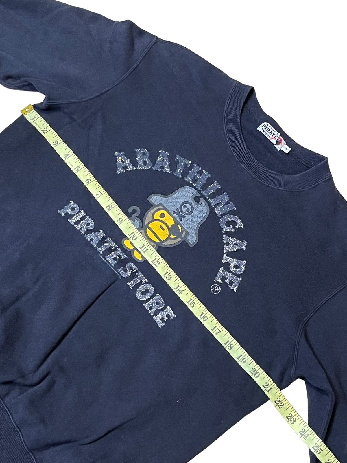 Bape A BATHING APE BAPE PIRATE STORE CREWNECK (2012) Size US M / EU 48-50 / 2 - 8 Thumbnail