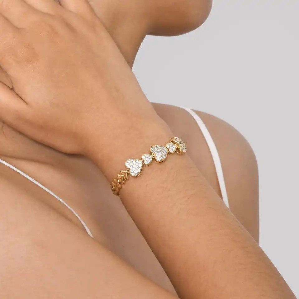 Other Glamour Heart Charm Chain Bracelet Size ONE SIZE - 3 Thumbnail