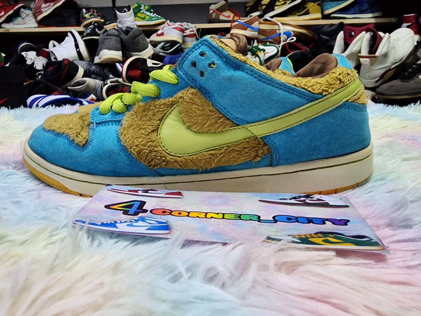 Nike sb dunk low baby bear best sale