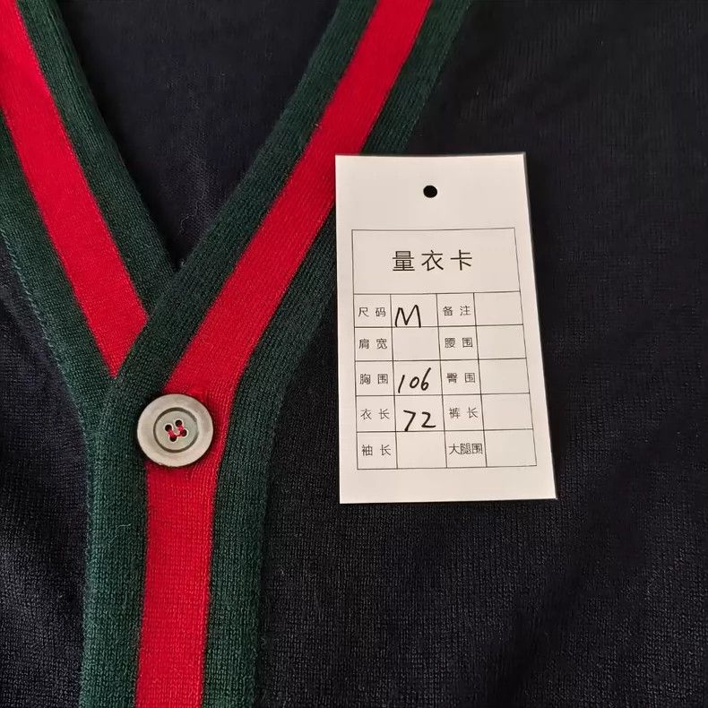 Gucci GucciTie-type low V-neck sweater knitwear 2503-Nextarrow Size US M / EU 48-50 / 2 - 5 Thumbnail