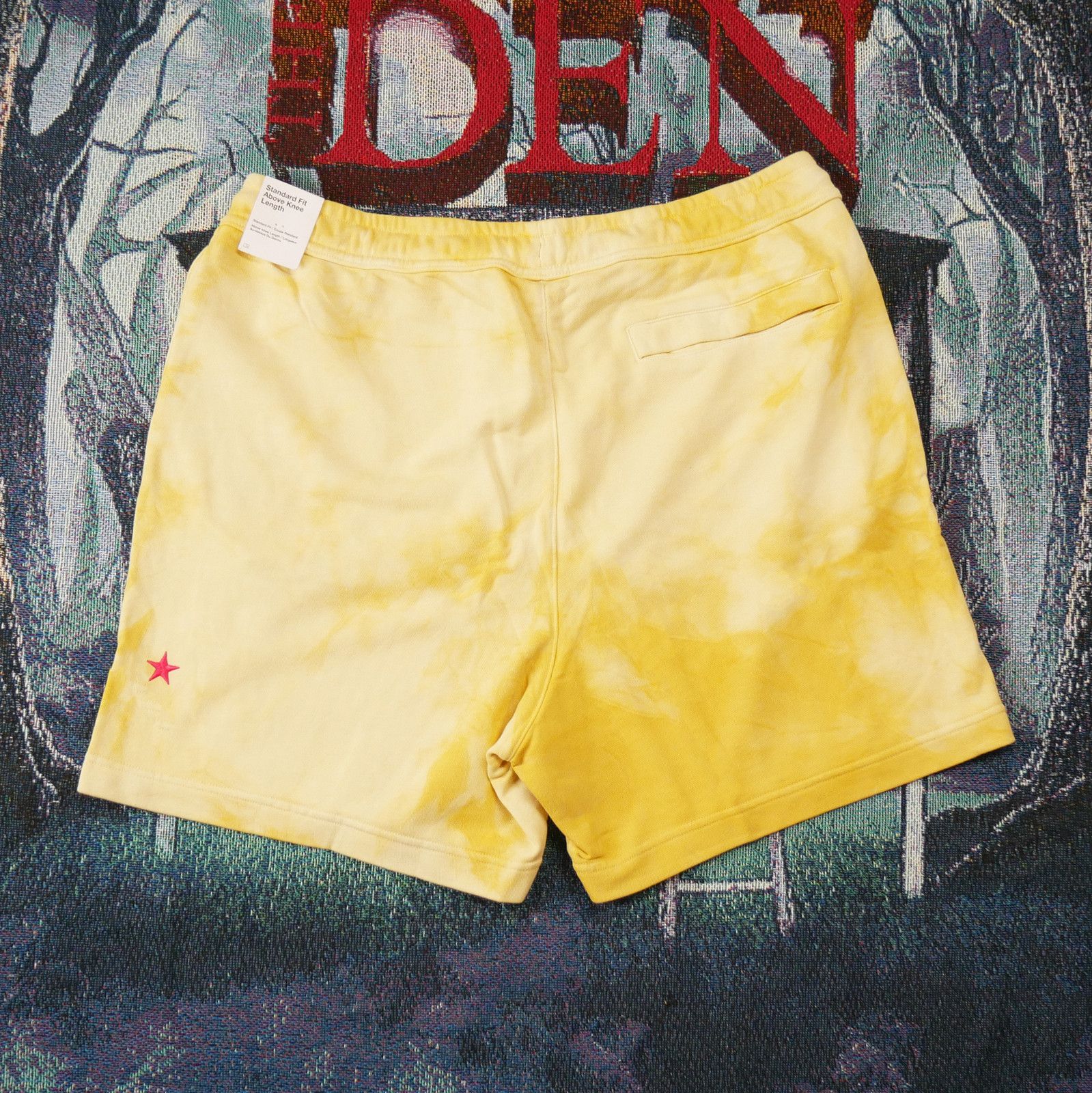 Nike Nike French Terry Shorts Daisy Tie Dye Sweat Shorts Size XL Size US 38 / EU 54 - 4 Thumbnail