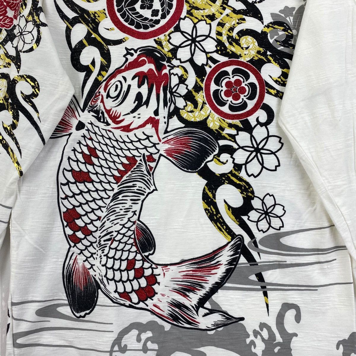 Japanese Brand × Vintage Vintage SUKAJAN KOI FISH Design Japanese Traditional Tee Size US M / EU 48-50 / 2 - 3 Thumbnail