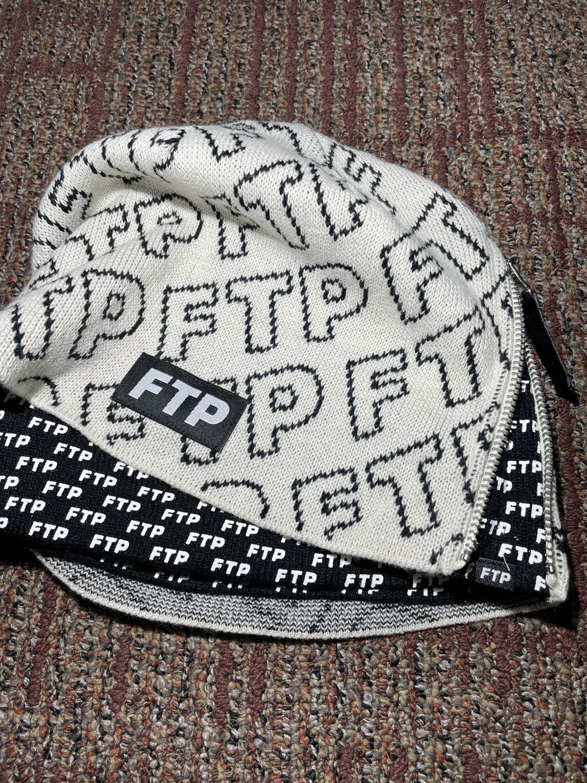 Fuck The Population FTP Zipper Beanie Size ONE SIZE - 2 Thumbnail