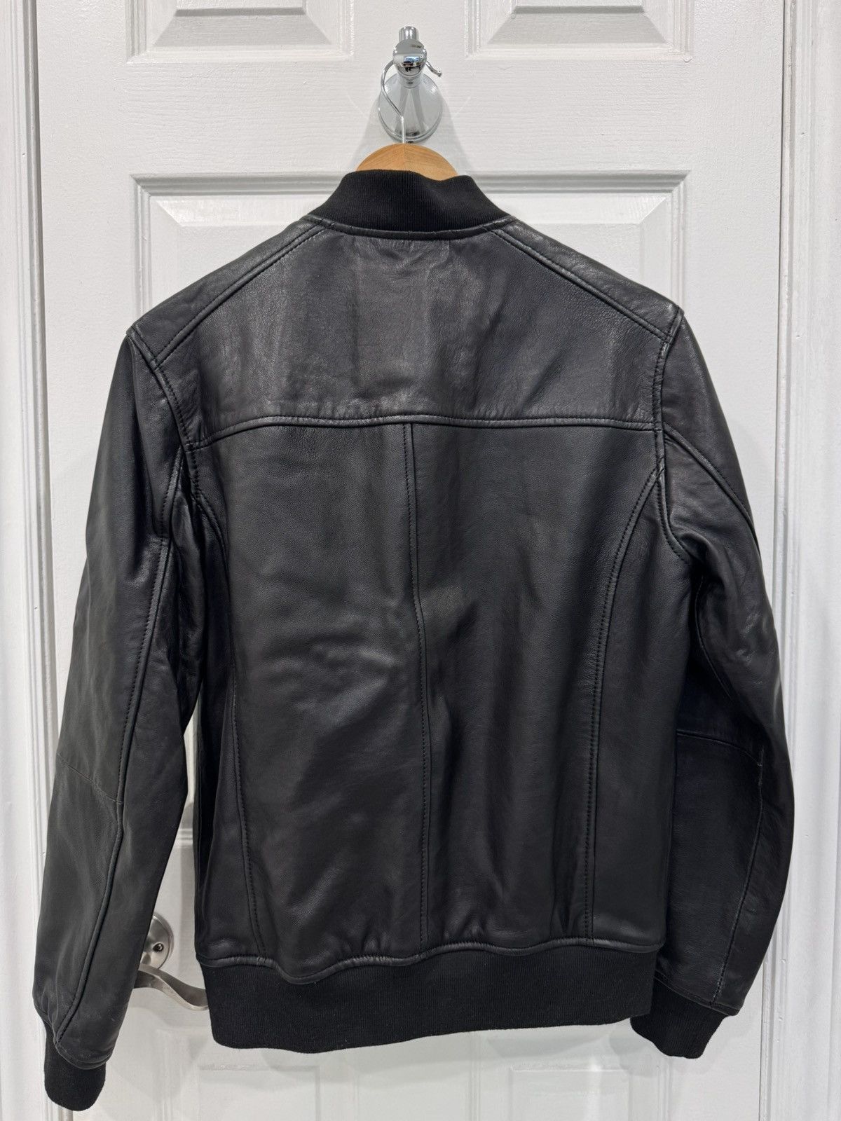 Zara Zara • Genuine leather bomber jacket Size US S / EU 44-46 / 1 - 2 Thumbnail