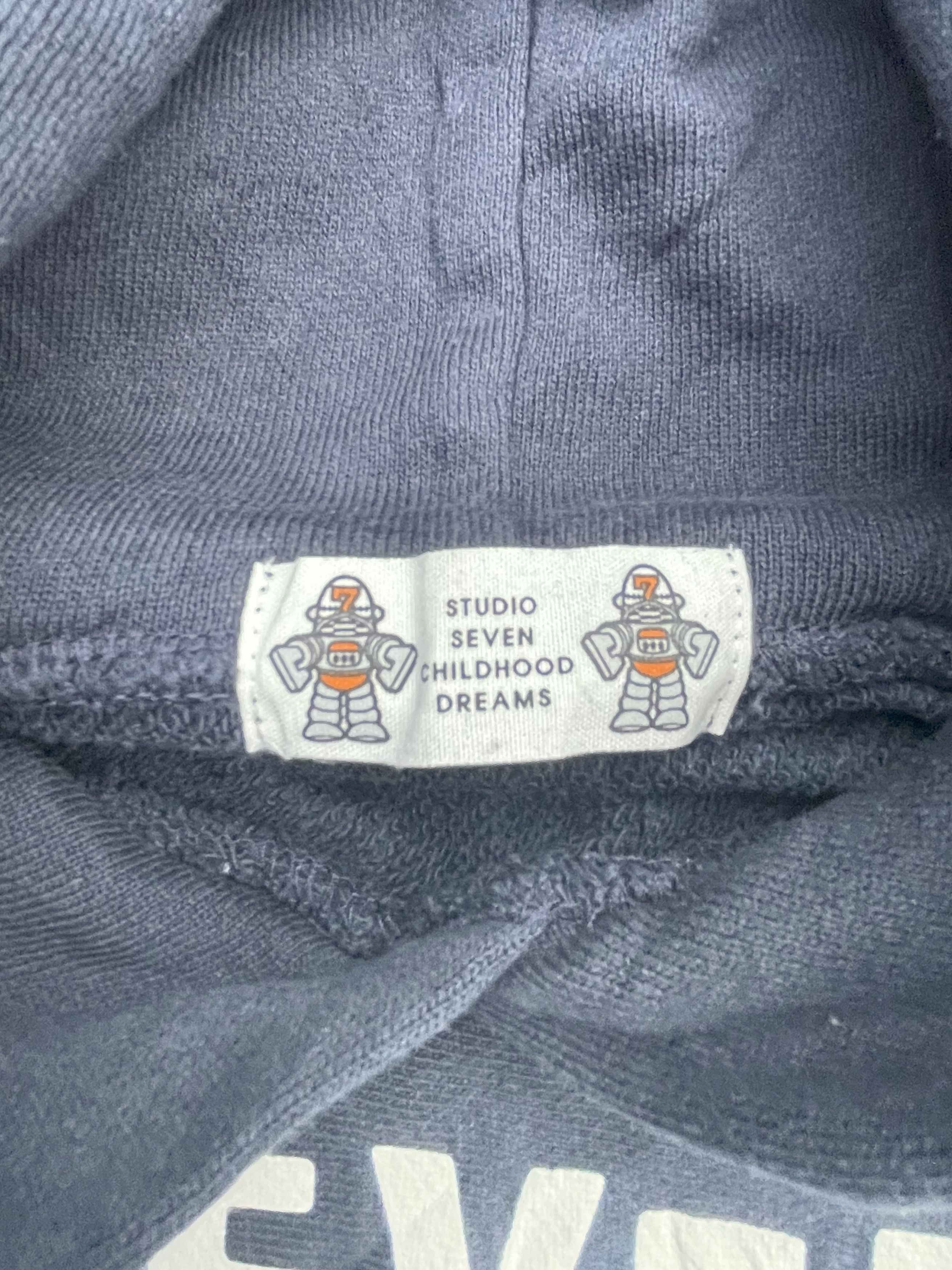Studio Seven Studio Seven X GU Japan Hoodie Size US M / EU 48-50 / 2 - 9 Thumbnail