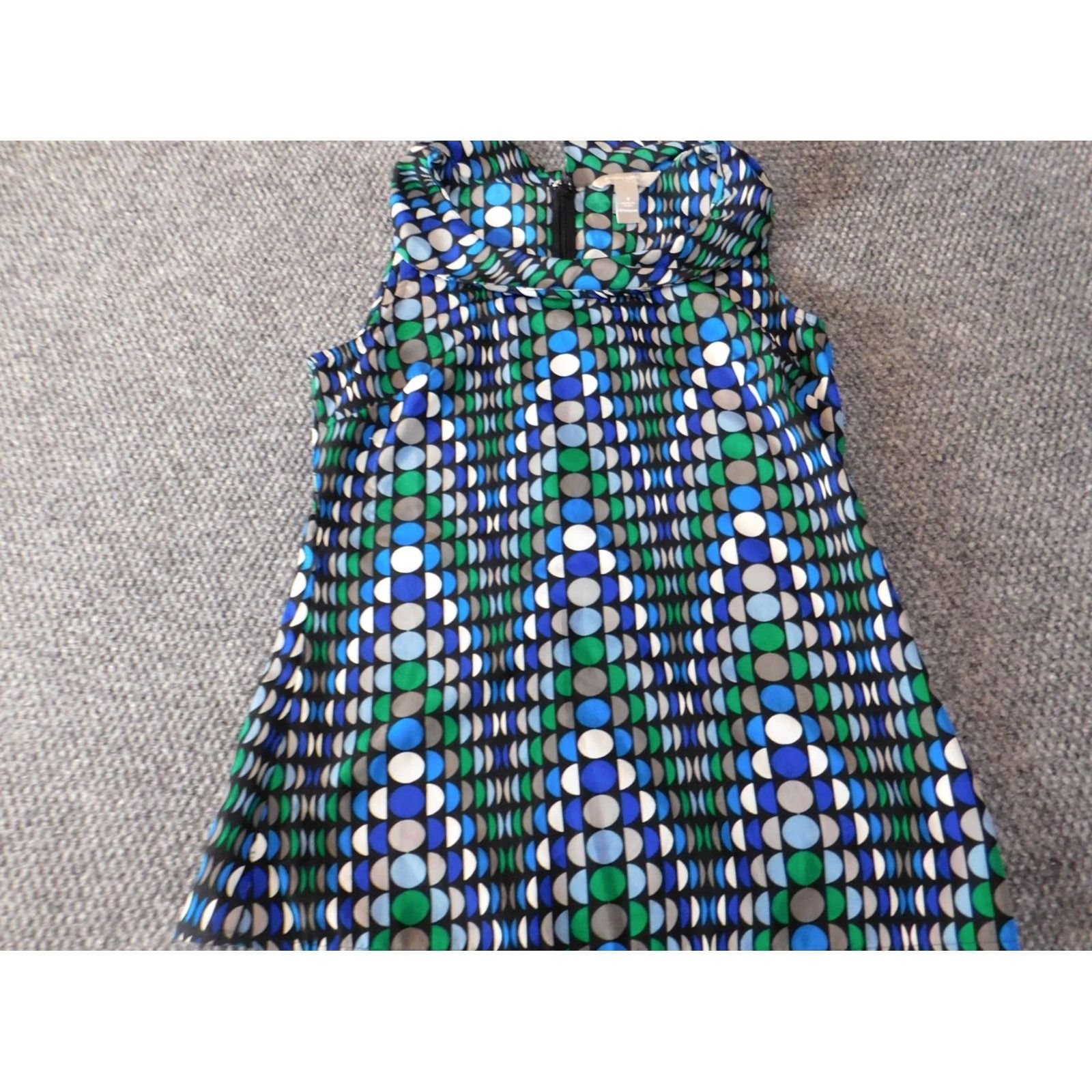 Banana Republic Banana Republic Blouse Women's 4 Blue Zip Crew Neck Cap Sleeve Polka Dot Polyester Spandex Rayon Ruffle Casual Designer Top Classic Fitbit Size S / US 4 / IT 40 - 3 Thumbnail