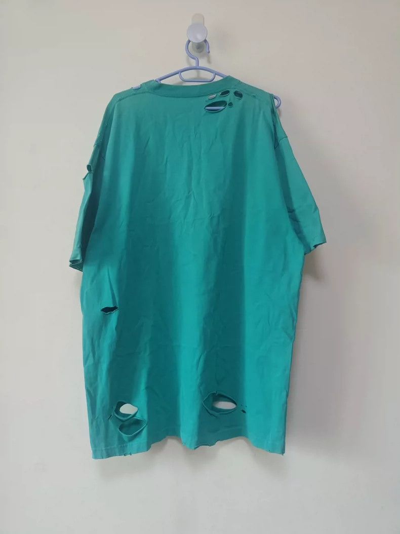 Balenciaga Balenciaga Letter Printed Pattern Ripped Round Neck Short Size US XS / EU 42 / 0 - 3 Thumbnail